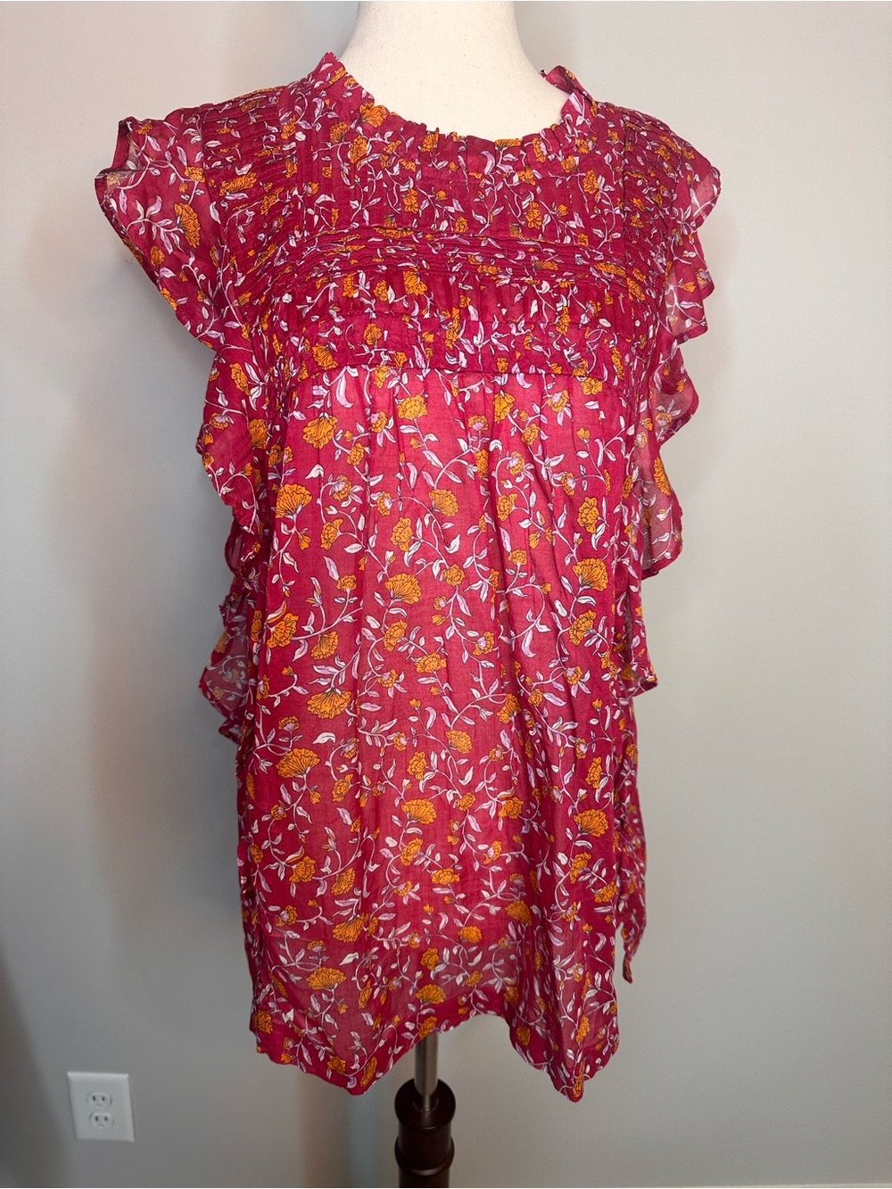 Sz M BeachLunchLounge sleeveless flutter sleeve pink orange floral blouse